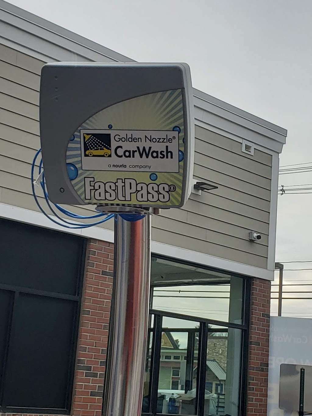 Golden Nozzle Car Wash | 220 Main St, Wilmington, MA 01887, USA | Phone: (978) 447-5731