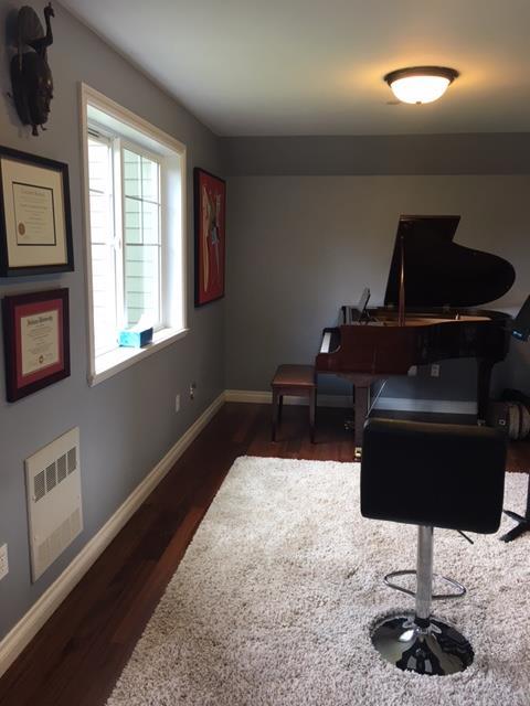 Sešek String Studio | 15503 18th Ave W, Lynnwood, WA 98087, USA | Phone: (425) 219-8014