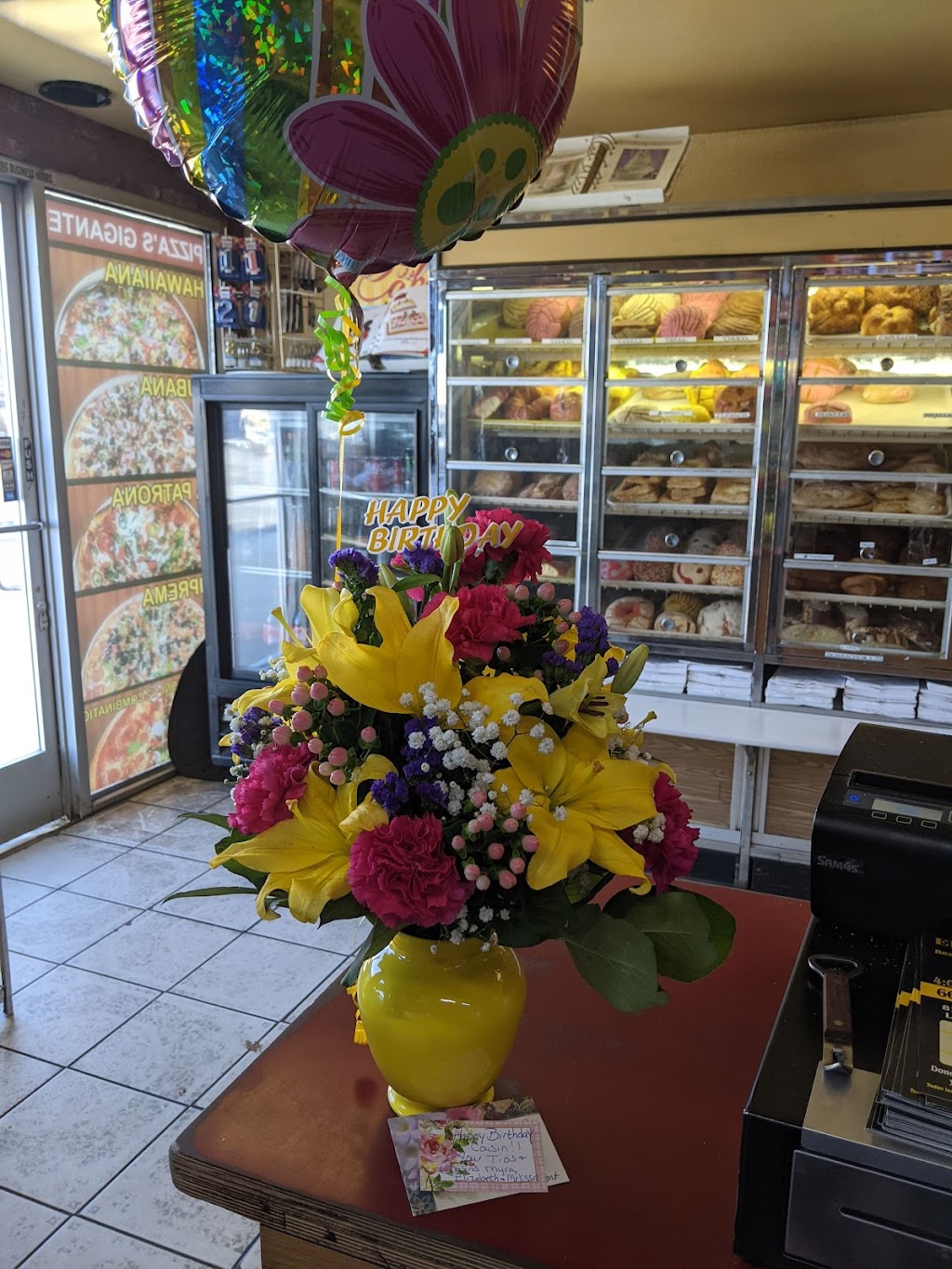 Lamont Flower & Gift Shop | 11009 Main St, Lamont, CA 93241, USA | Phone: (661) 845-2198