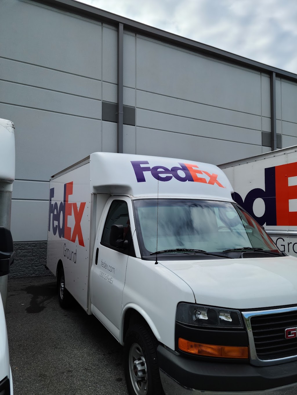 FedEx Ground | 16001 Queens Ct, Upper Marlboro, MD 20774 | Phone: (800) 463-3339