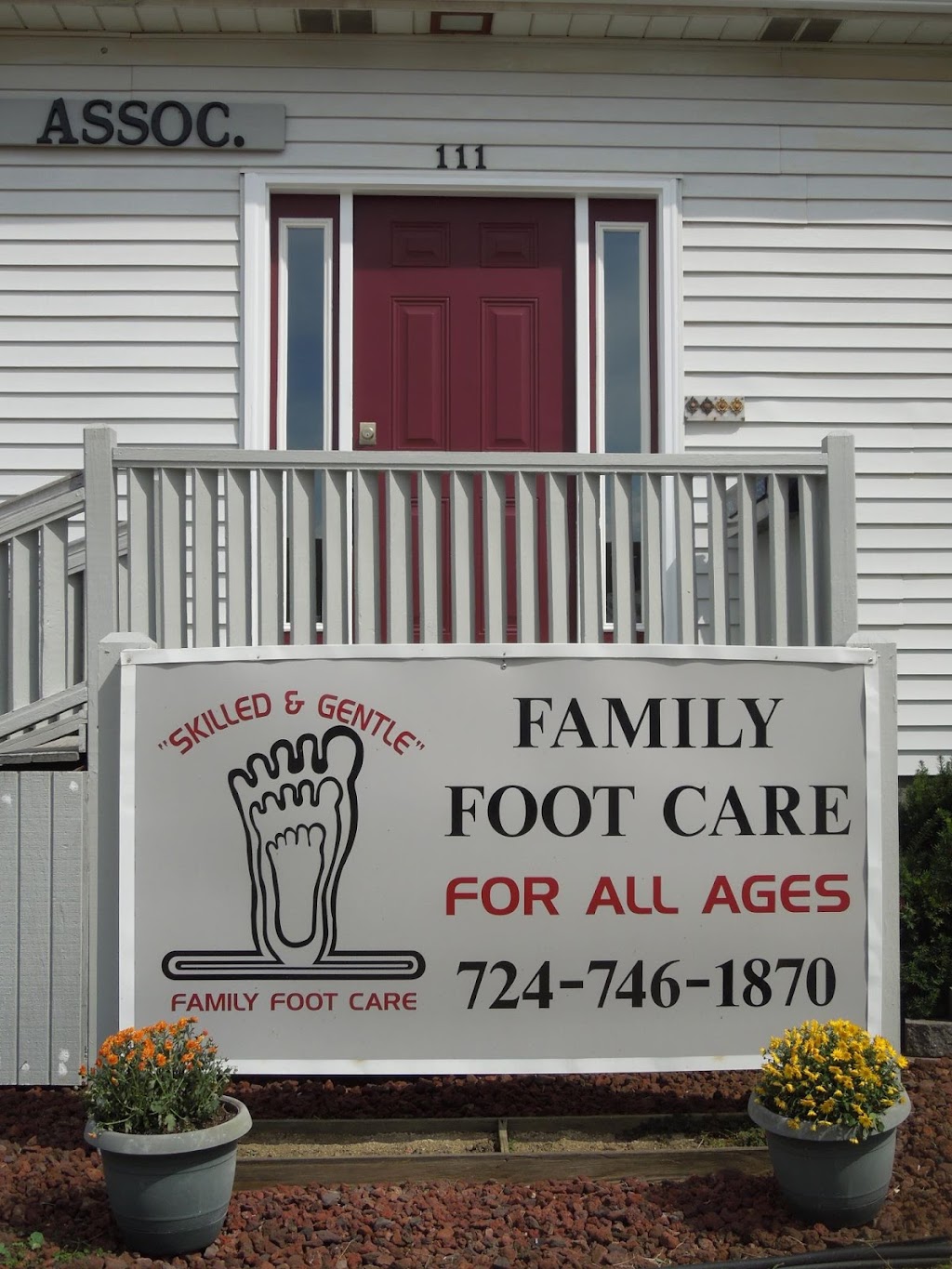 Canonsburg Podiatry Associates: Charles W. Weldy, DPM | 111 S Central Ave, Canonsburg, PA 15317, USA | Phone: (724) 746-1870