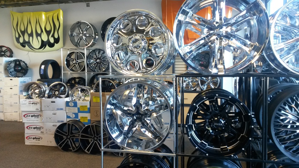 Godfather Wheels and Tires | 3931 Covington Hwy, Decatur, GA 30032, USA | Phone: (770) 302-6217