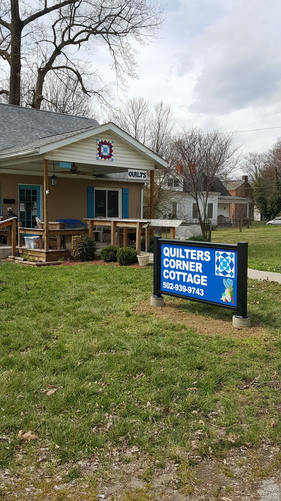 Quilters Corner Cottage | 263 Madison St, Charlestown, IN 47111, USA | Phone: (502) 939-9743