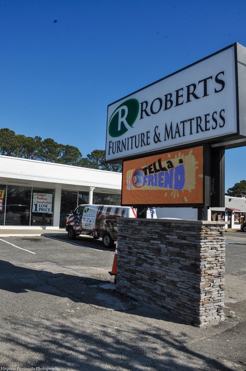 Roberts Furniture & Mattress | 3012 W Mercury Blvd, Hampton, VA 23666, USA | Phone: (757) 827-7288