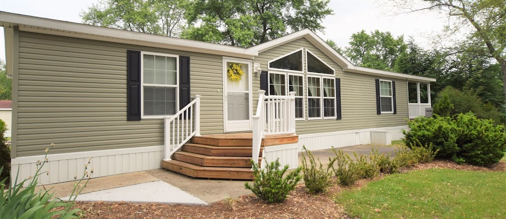 Woodlands Estates Manufactured Home Community | 1441 W Romeo Rd, Oakland Charter Township, MI 48363, USA | Phone: (248) 693-1800