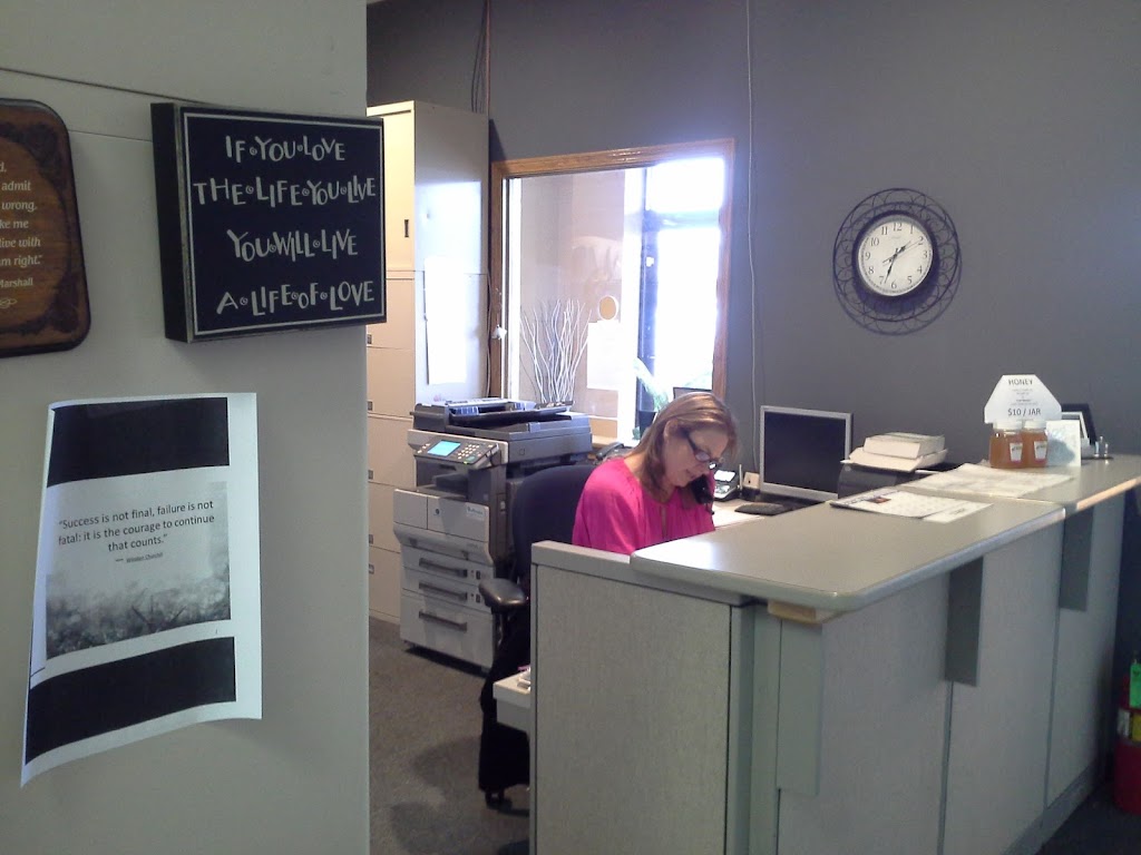 Addictions Associates Therapy Inc. | 1117 S Milwaukee Ave Ste A-8, Libertyville, IL 60048, USA | Phone: (847) 549-0083