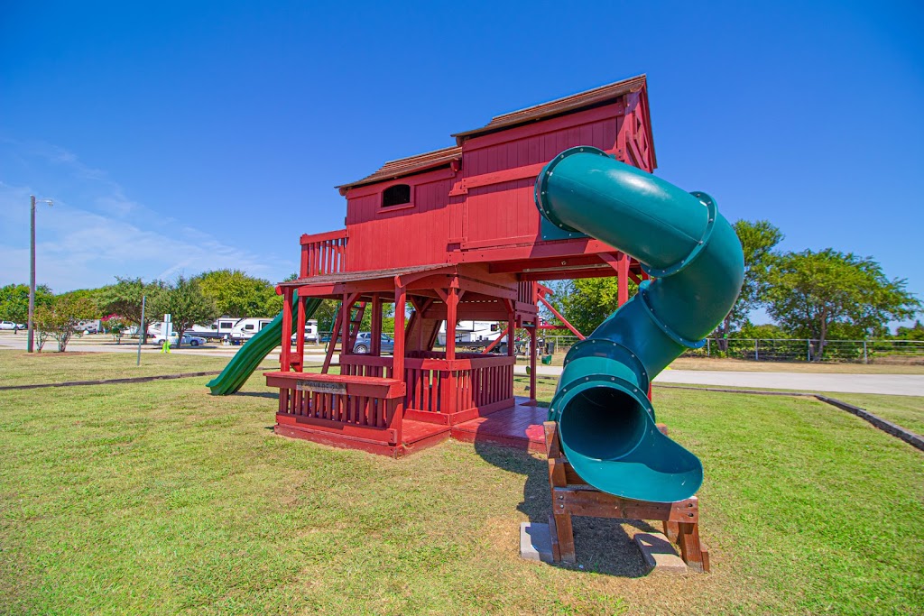 Sanger / Denton North KOA Journey | 13037 I-35, Sanger, TX 76266, USA | Phone: (940) 458-5979