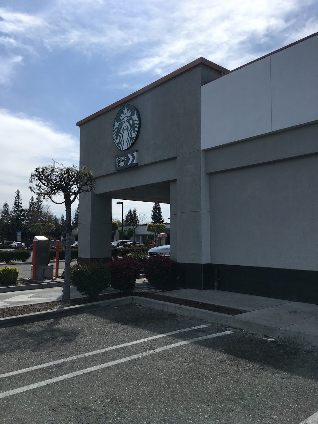 Starbucks | 1521 N Carpenter Rd, Modesto, CA 95350 | Phone: (209) 424-2102