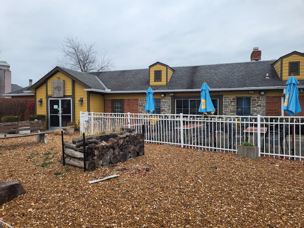 The Pacific Kitchen | 8300 Market Pl Ln, Montgomery, OH 45242, USA | Phone: (513) 898-1833