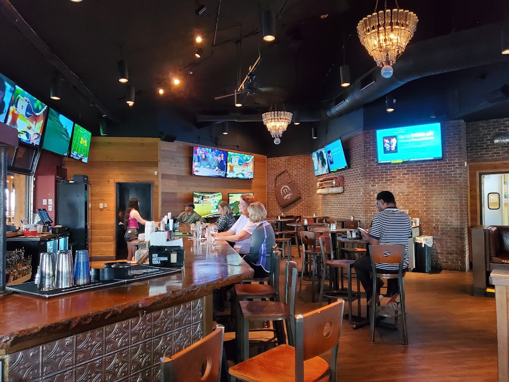 BoomerJacks Grill & Bar | 2300 Airport Fwy Ste 222, Bedford, TX 76022, USA | Phone: (817) 267-0267