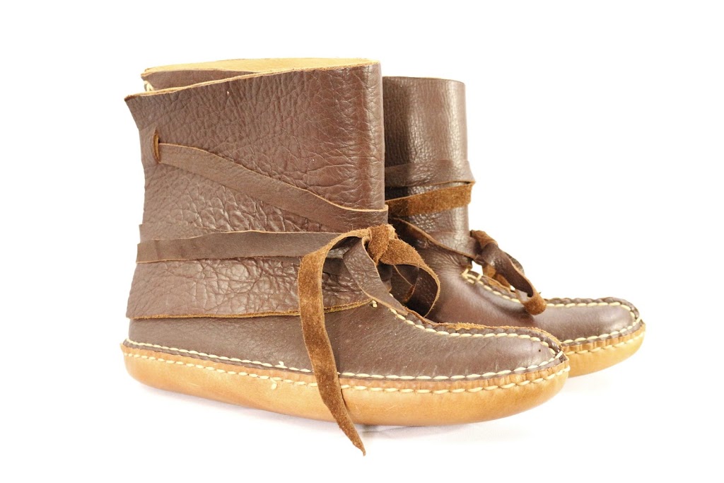 Dyers Original Moccasins | 5961 IN-62, Friendship, IN 47021, USA | Phone: (812) 667-5442