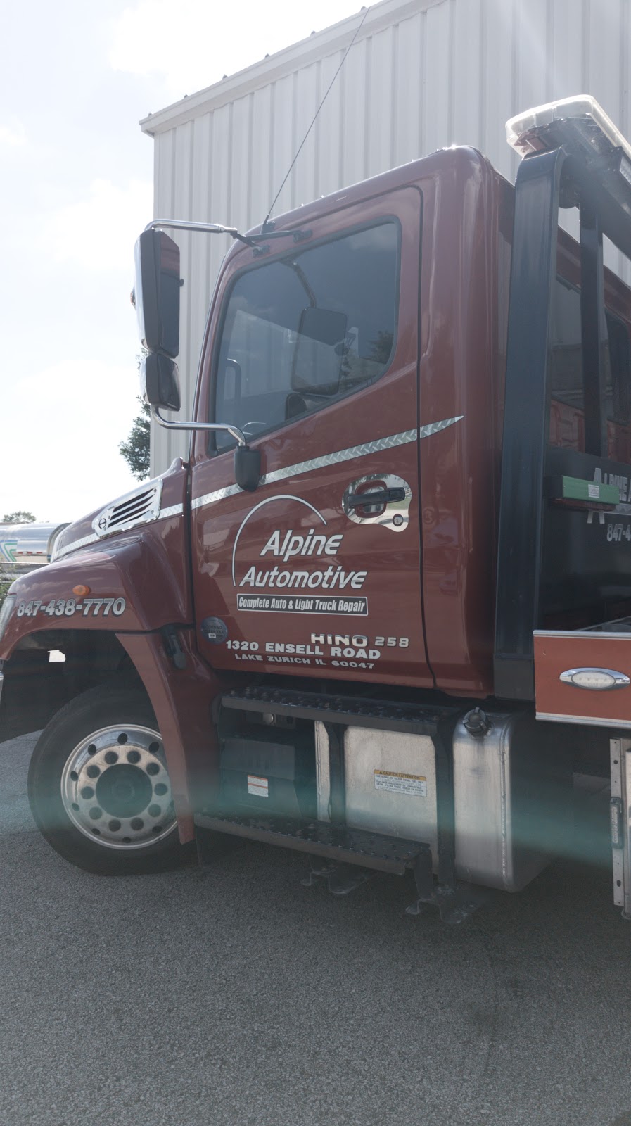 Alpine Automotive | 1320 Ensell Rd, Lake Zurich, IL 60047, USA | Phone: (847) 438-7770