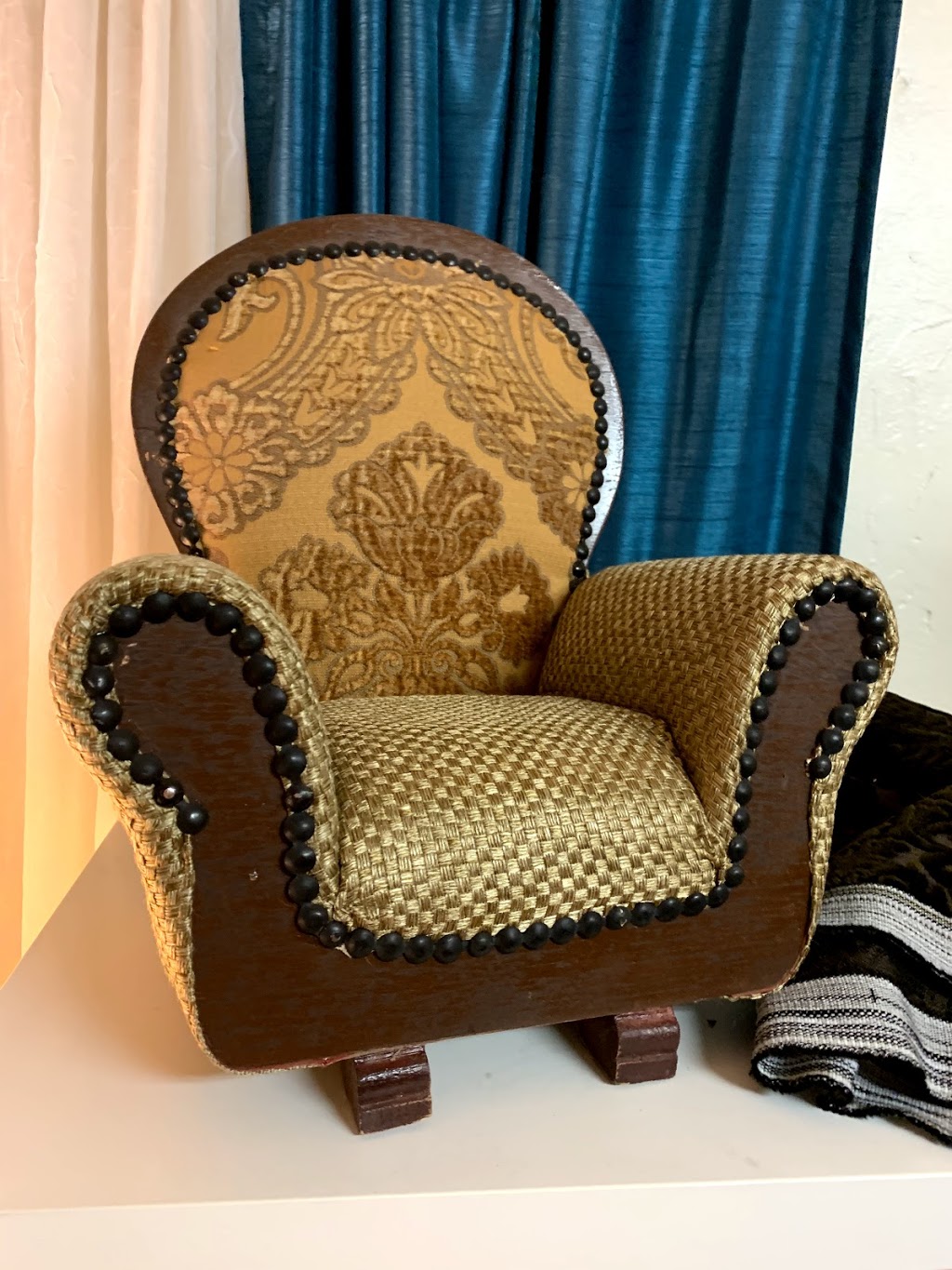 Classic House | 4431 N 7th Ave, Phoenix, AZ 85013, USA | Phone: (602) 266-8133