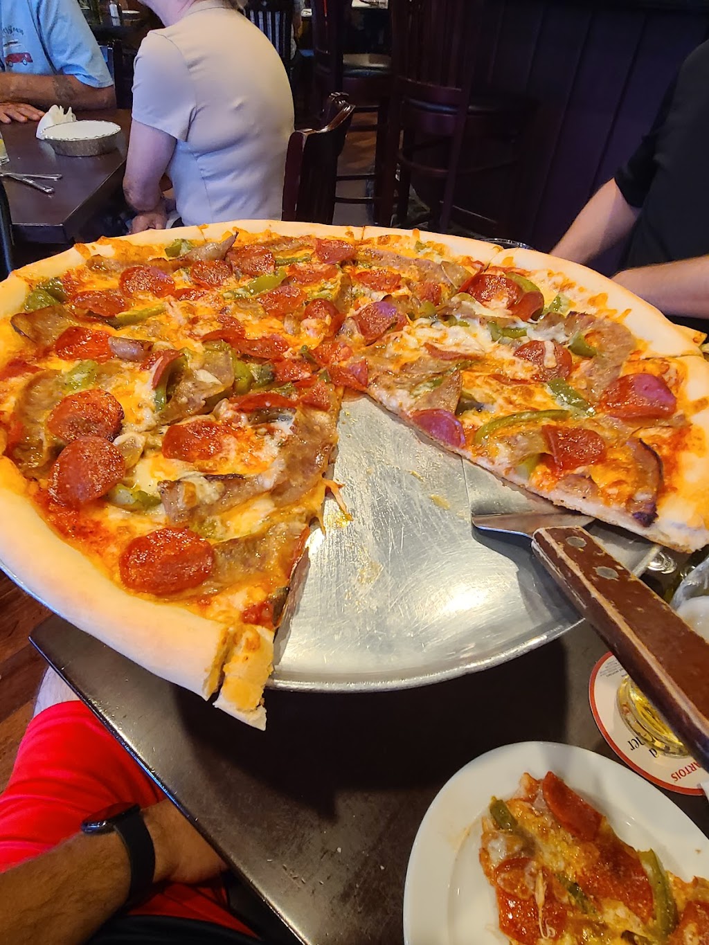 Ella New York Pizza and Pasta | 137 S Main St, New City, NY 10956, USA | Phone: (845) 638-6184