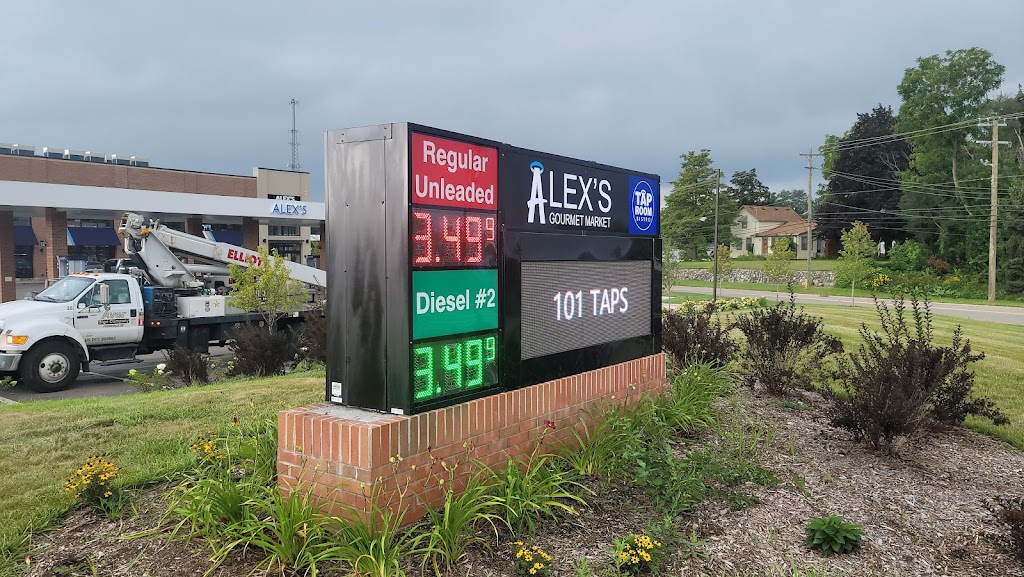 Alexs Market And Grill | 4707 White Lake Rd, City of the Village of Clarkston, MI 48346, USA | Phone: (248) 634-6100