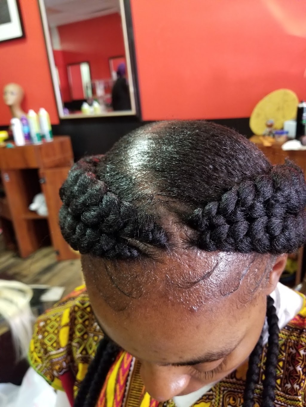 Unique hair braiding | 5627 Reisterstown Rd, Baltimore, MD 21215, USA | Phone: (410) 298-4544