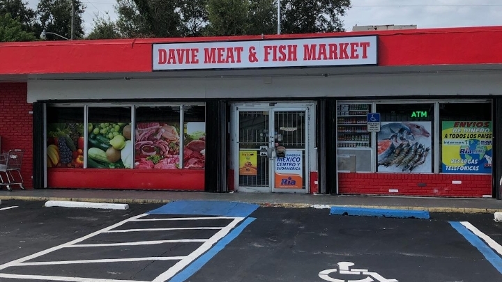 Davie Meat and fish market | 1881 Davie Blvd, Fort Lauderdale, FL 33312, USA | Phone: (954) 999-5890