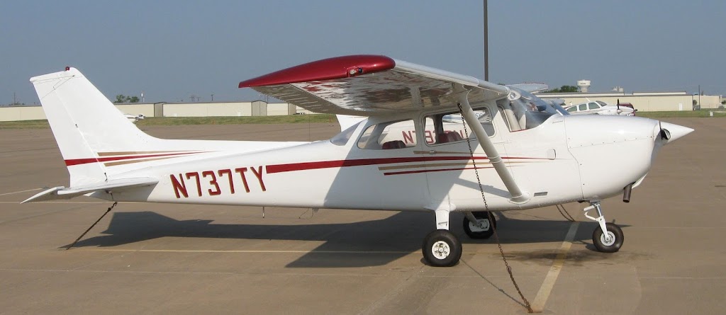 Texins Flying Club | 1500 Industrial Blvd, McKinney, TX 75070, USA | Phone: (469) 630-1660