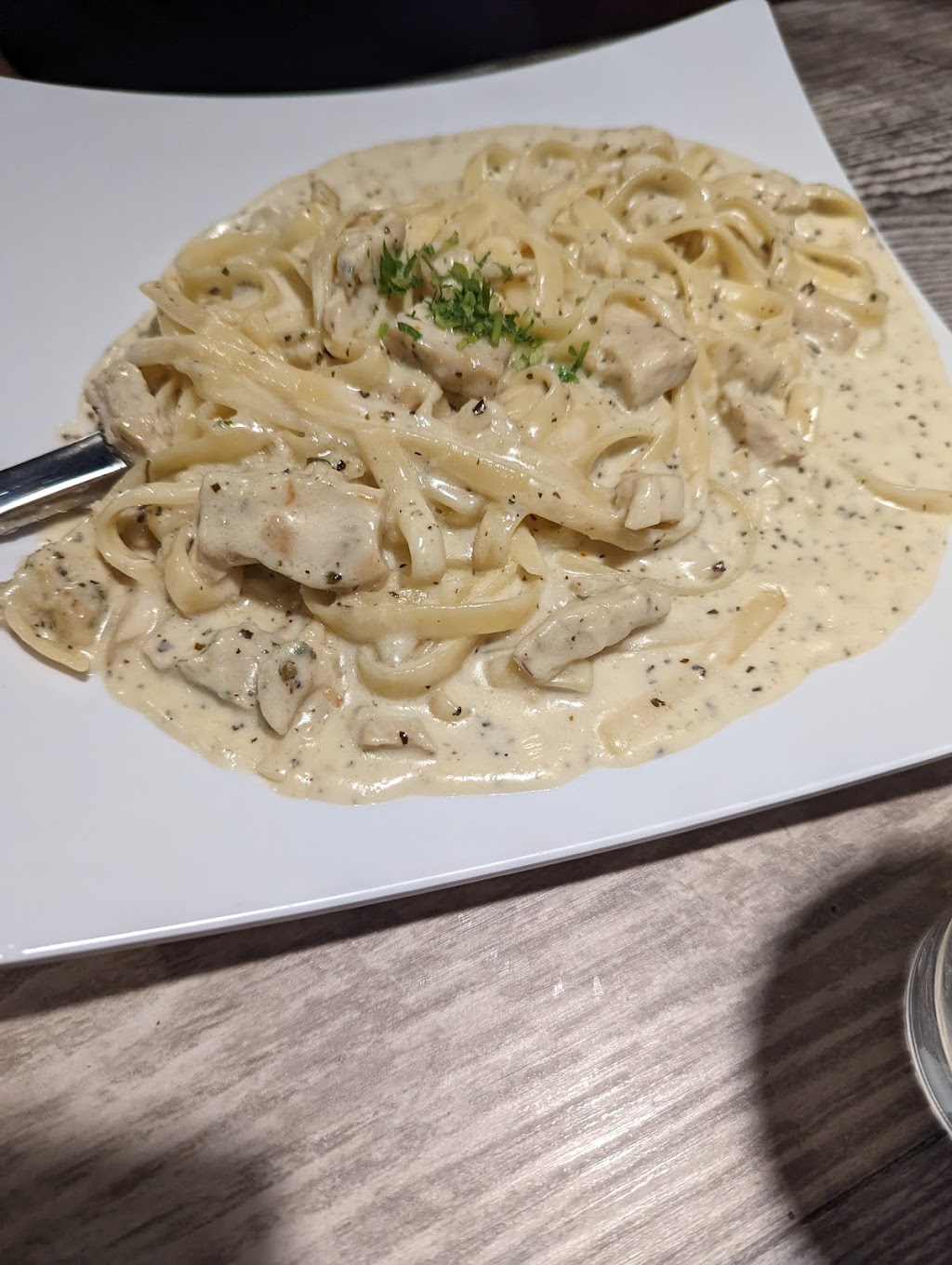 Mamma Mia Restaurant and Bar | 10971 Magnolia Ave, Riverside, CA 92505, USA | Phone: (951) 729-5555