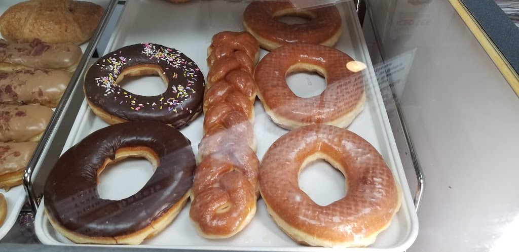 Kolsa’s Donuts | 1261 N State St, San Jacinto, CA 92583, USA | Phone: (951) 654-7788