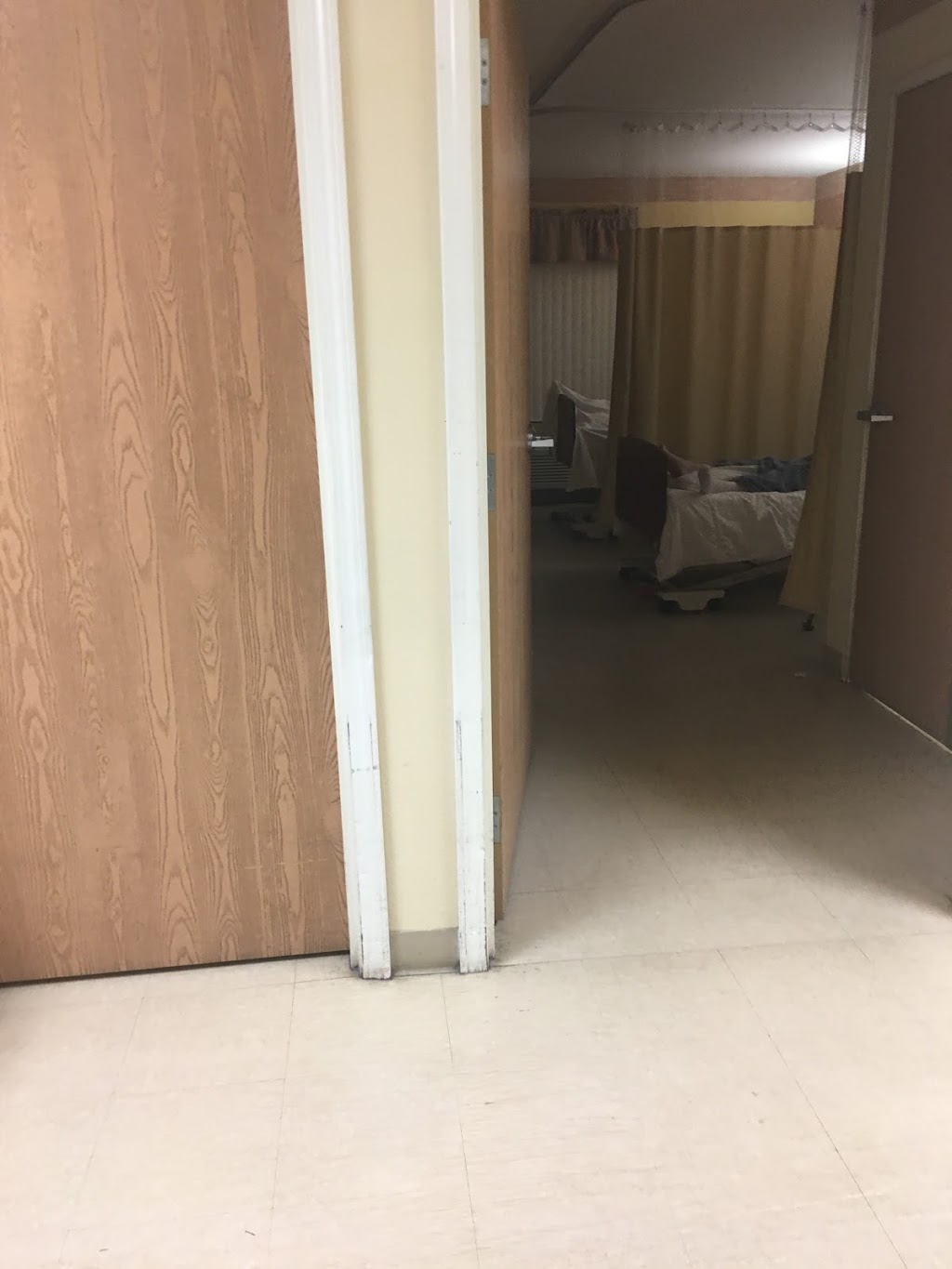 EastView HealthCare & Rehabilitation Center | 15880 Wallisville Rd, Houston, TX 77049, USA | Phone: (281) 457-6462