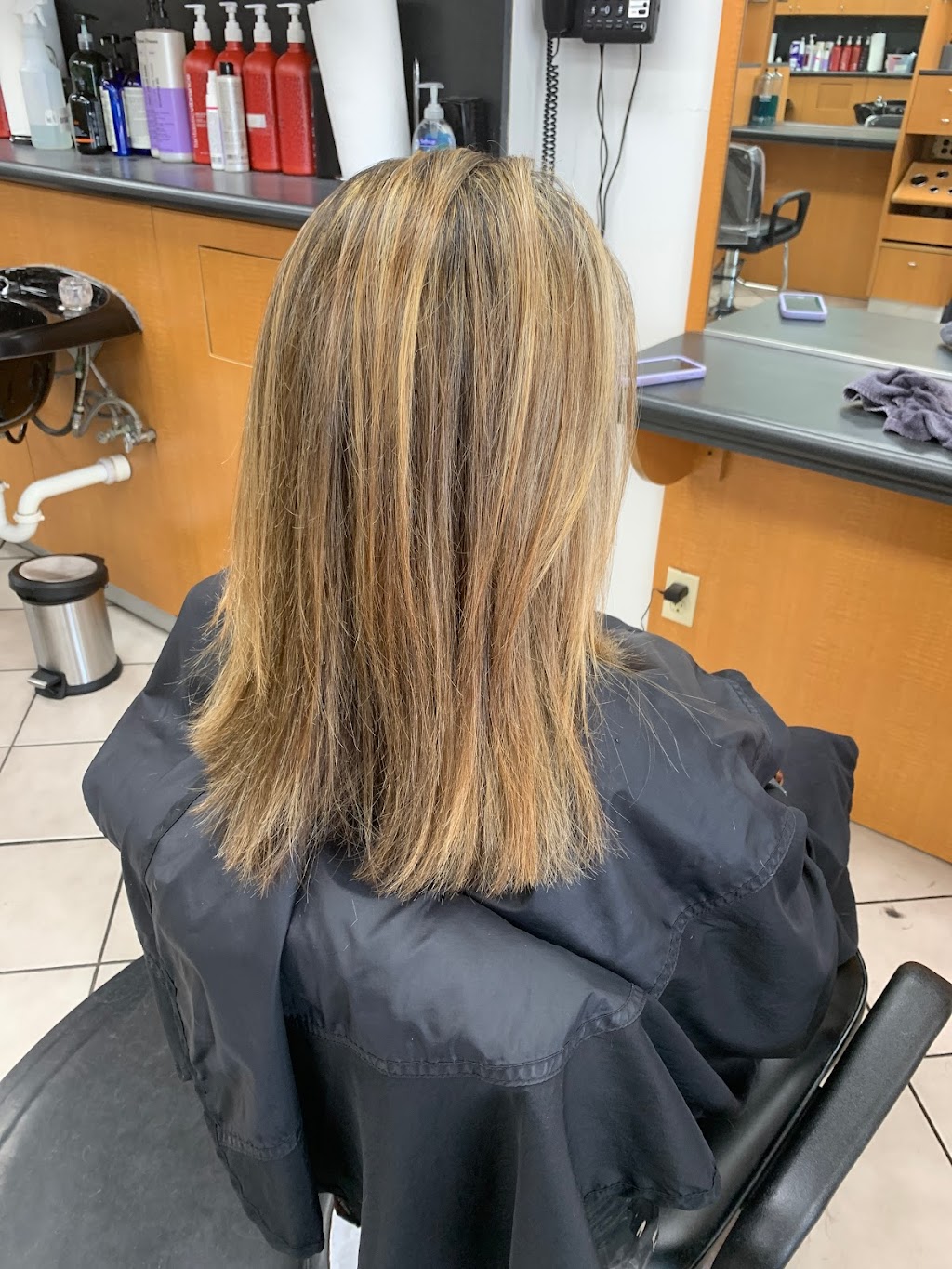 Fantastic Sams Cut & Color | 800 Summit Ridge Plaza, Mt Pleasant, PA 15666, USA | Phone: (724) 547-4111