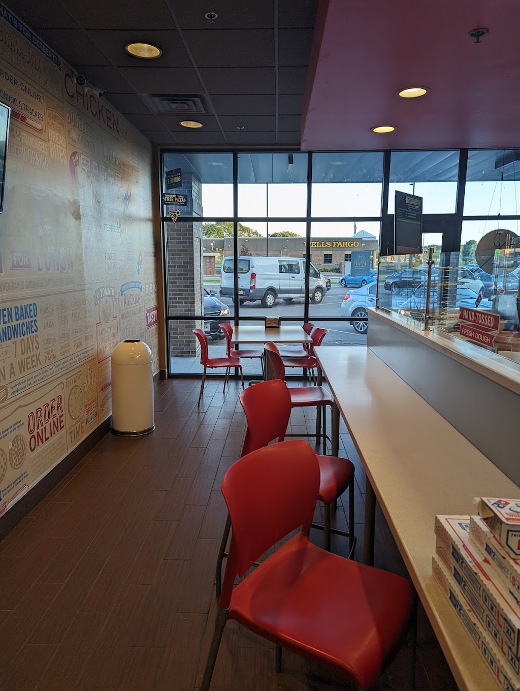 Dominos Pizza | 2401 N 48th St, Lincoln, NE 68504, USA | Phone: (402) 434-2377