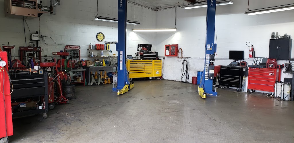 Country Side Auto Repair | 2080 SE Mullenix Rd, Port Orchard, WA 98367, USA | Phone: (360) 874-8929