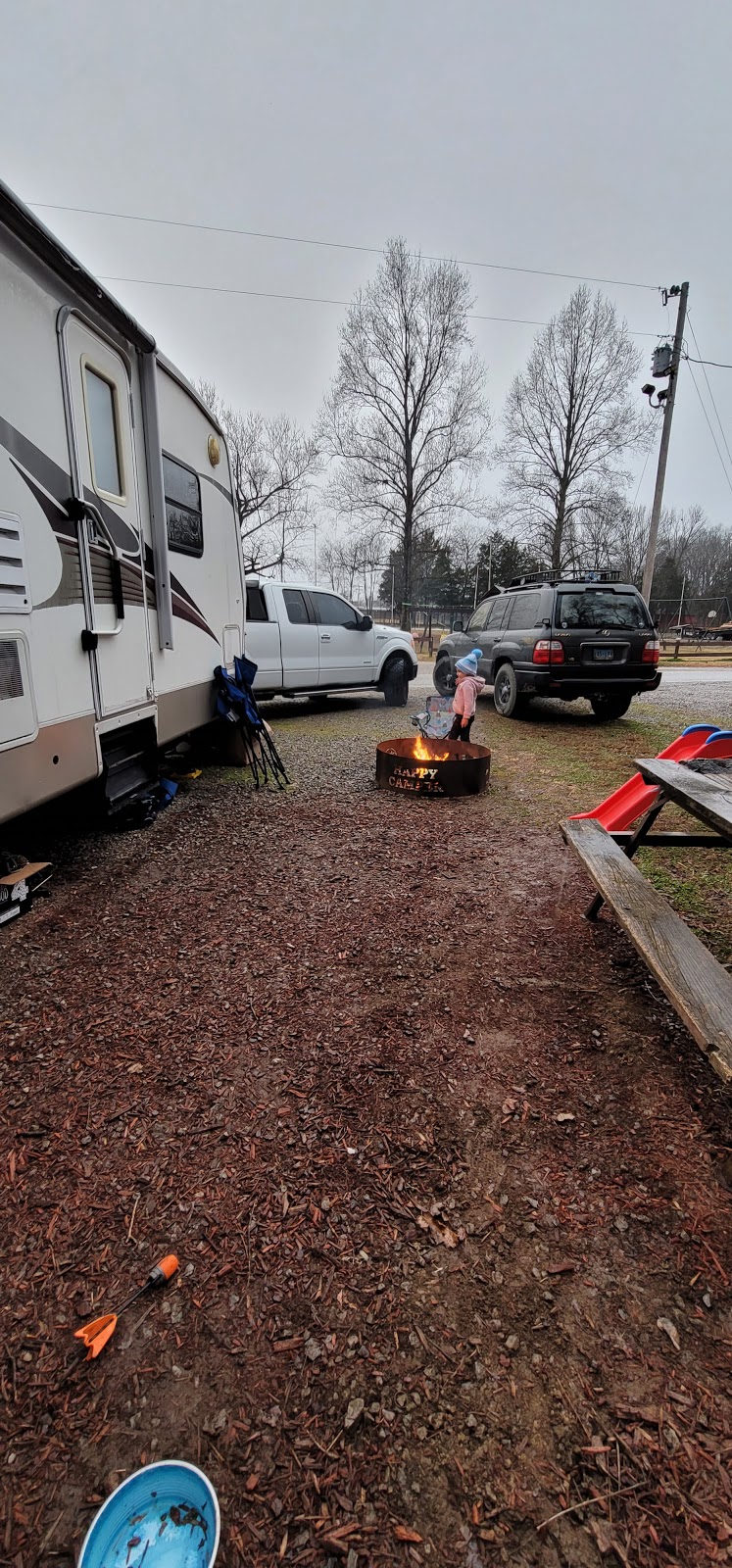 TN40 RV Campground | 1204 Murfreesboro Rd, Lebanon, TN 37090, USA | Phone: (615) 449-2831