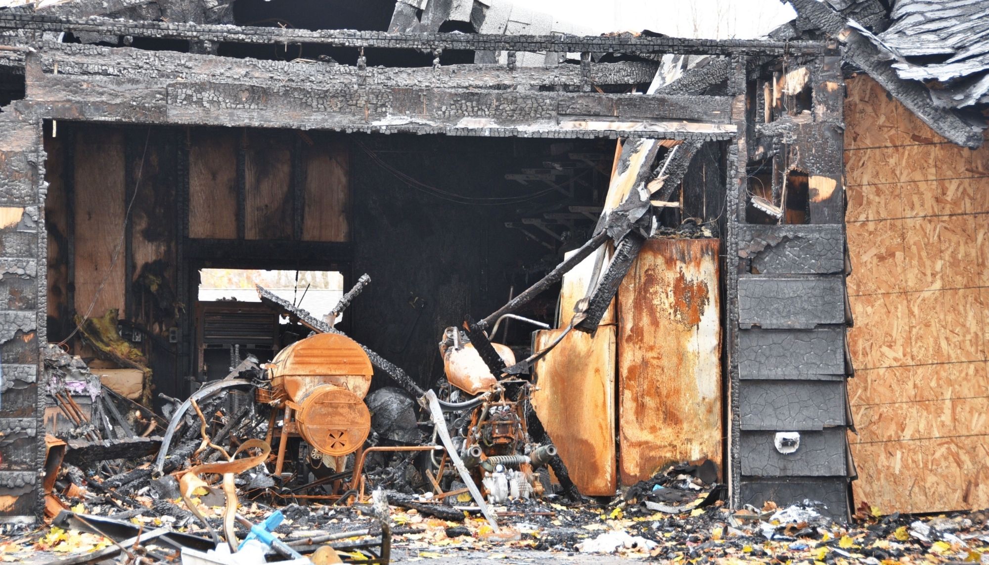 Sun Valley Fire Damage Restoration | 617 W Monroe St, Phoenix, AZ 85003, United States | Phone: (480) 462-7178