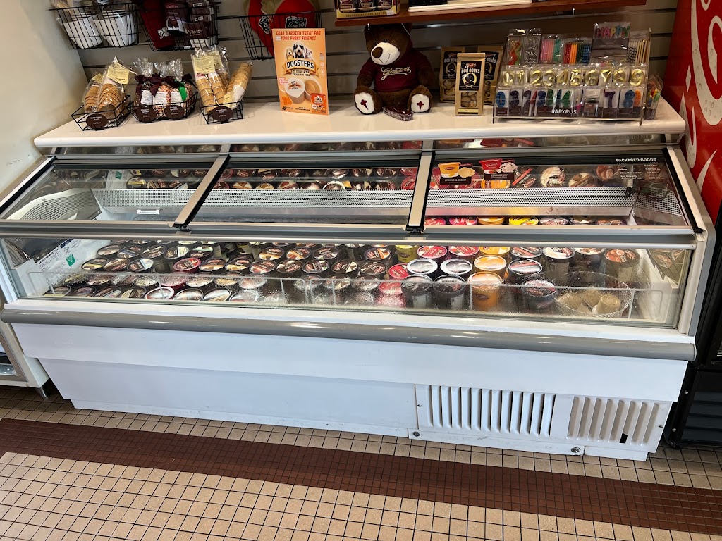 Graeters Ice Cream | 301 Buttermilk Pike, Fort Mitchell, KY 41017, USA | Phone: (859) 341-3005