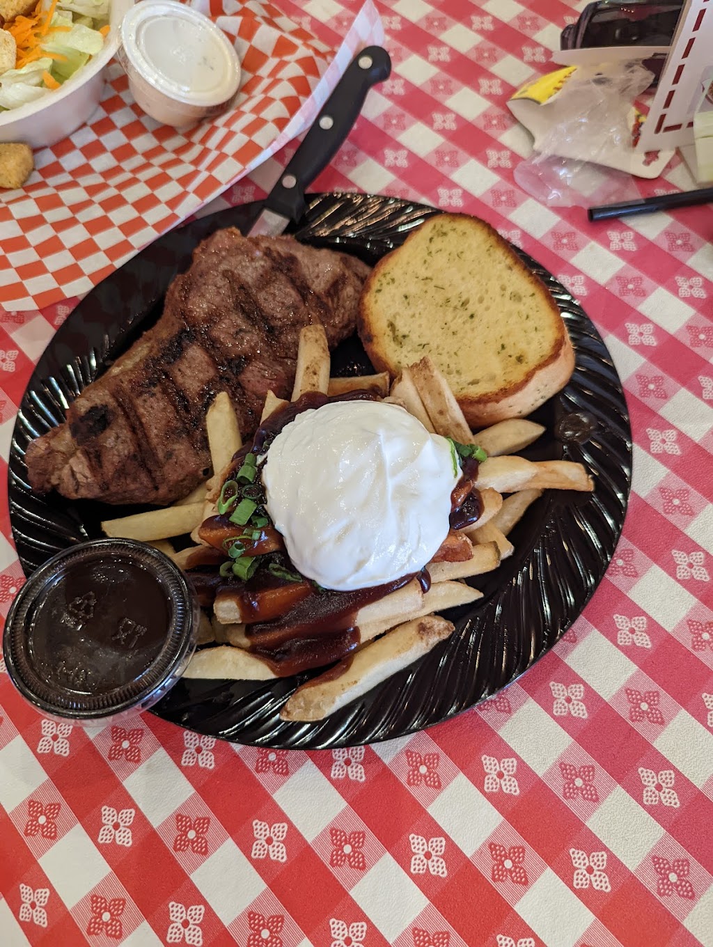 Wyatts Grill and Saloon | 42900 Big Bear Blvd, Big Bear Lake, CA 92315, USA | Phone: (909) 585-3000