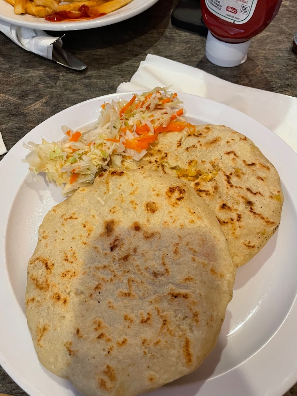 Es Con Sabor | 5239 W Adams Blvd, Los Angeles, CA 90016, USA | Phone: (323) 939-1458