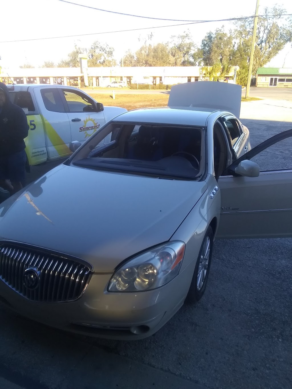 Suncoast Auto Glass | 35236 FL-54 Suite A, Zephyrhills, FL 33541, USA | Phone: (813) 355-3465