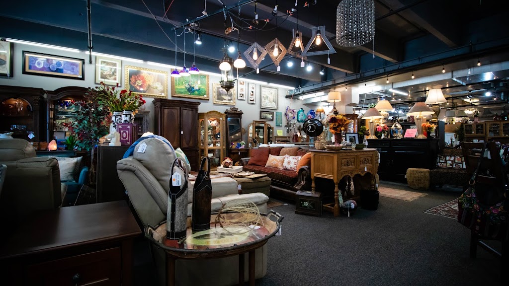Simply Home Consignments | 1109 Kimbark St, Longmont, CO 80501, USA | Phone: (720) 340-8004