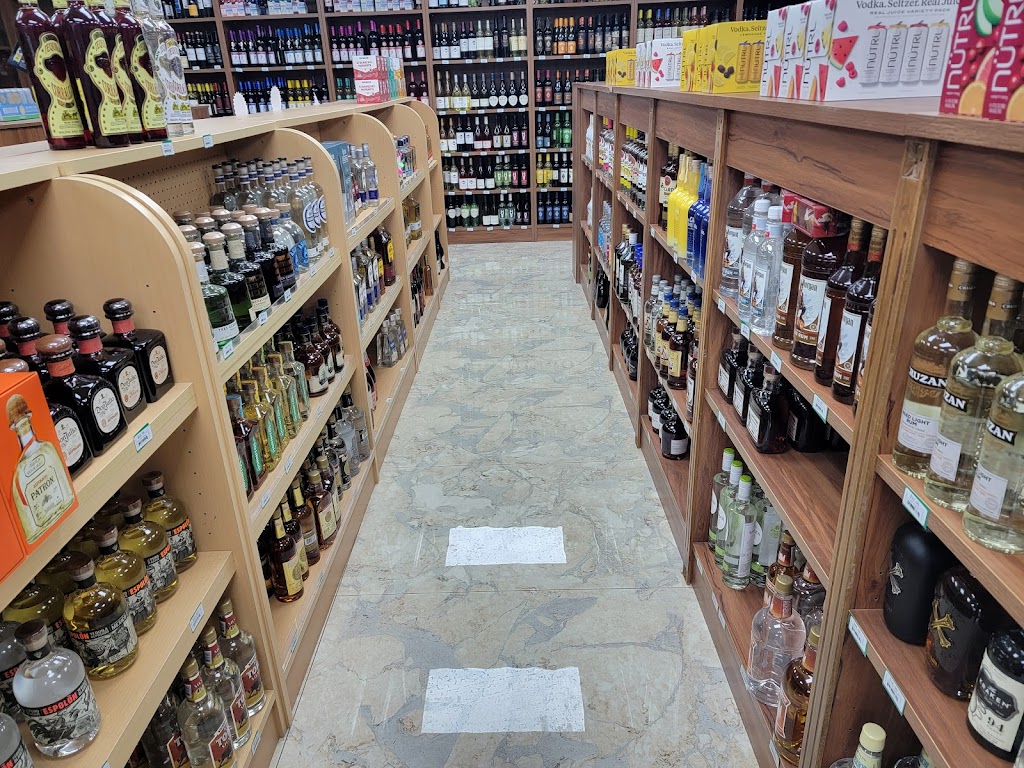 Crossroads liquor | 10450 KY-78 suite#b, Hustonville, KY 40437, USA | Phone: (606) 346-0993