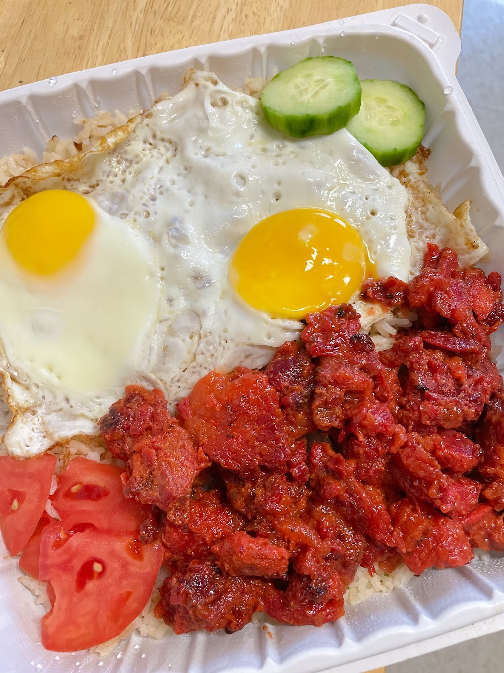 Turon King | 13 W Main St, Bergenfield, NJ 07621, USA | Phone: (201) 387-9849