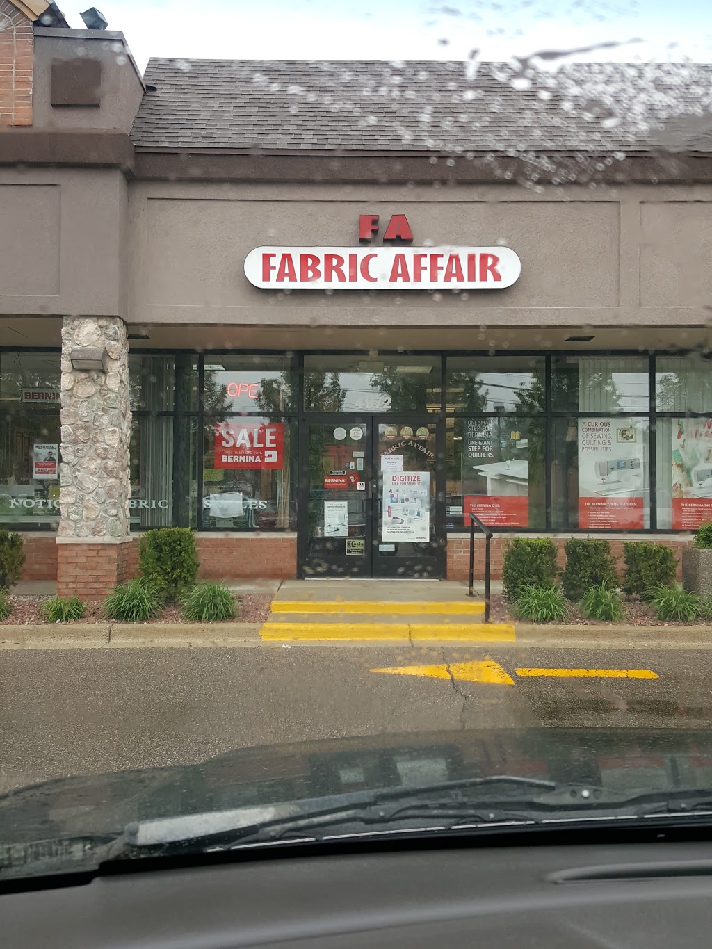 Fabric Affair | 4972 John R Rd, Troy, MI 48085, USA | Phone: (248) 457-9320