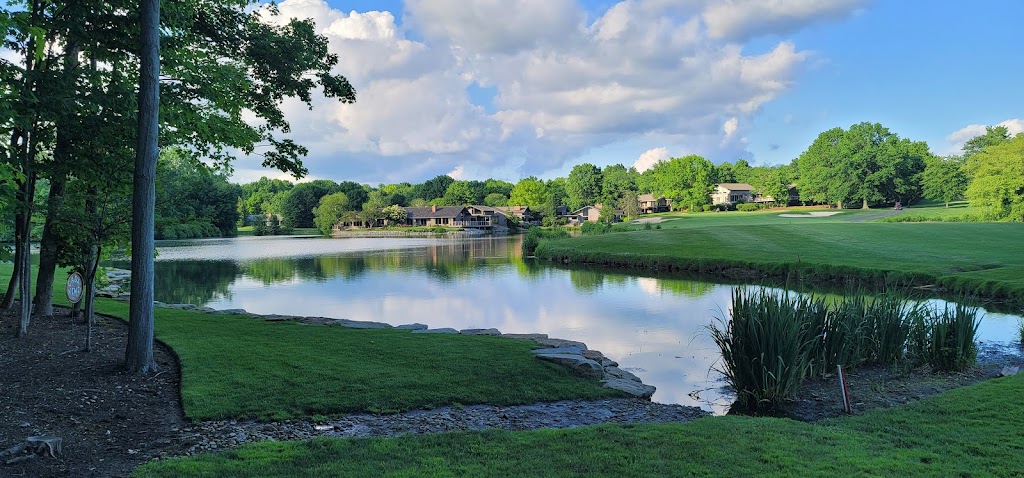 Club Walden | 585 Country Club Ln, Aurora, OH 44202, USA | Phone: (330) 995-3111