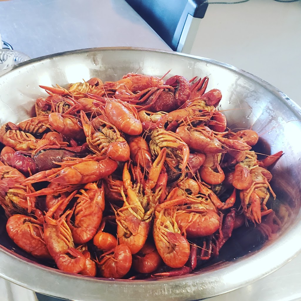 Duckroost Seafood and Deli | 13277 LA-431, St Amant, LA 70774 | Phone: (225) 647-0488