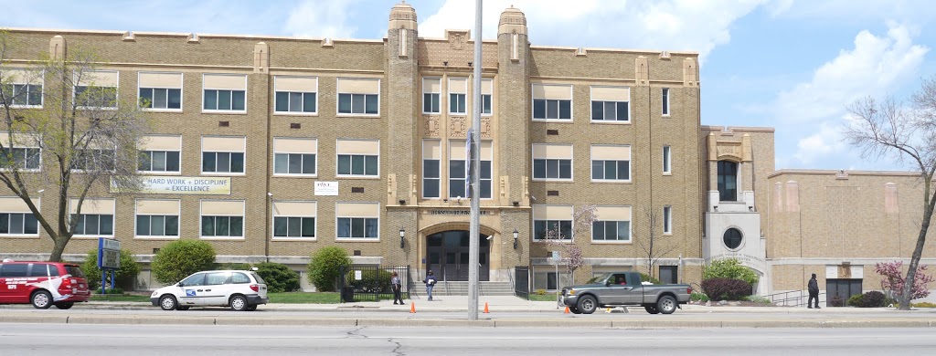 Messmer High School | 742 W Capitol Dr, Milwaukee, WI 53206, USA | Phone: (414) 264-5440