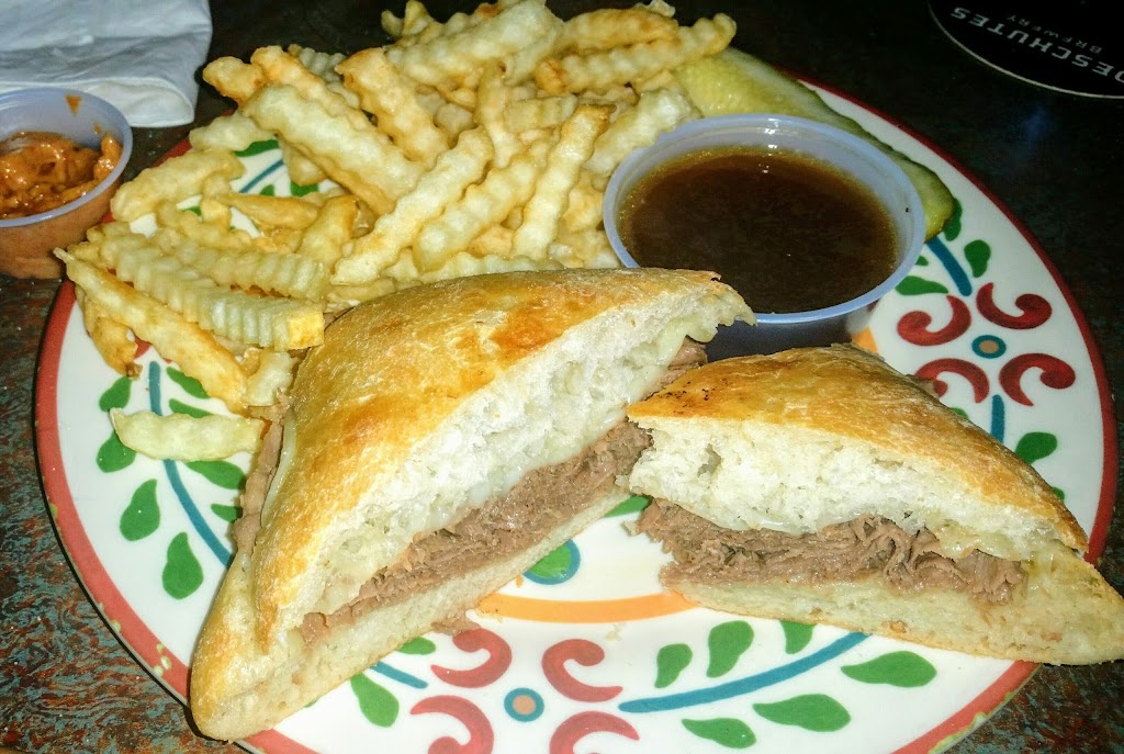 Ox & Cats Sports Bar & Grill LLC | W302 N9510 County Hwy E, Hartland, WI 53029, USA | Phone: (262) 966-9640