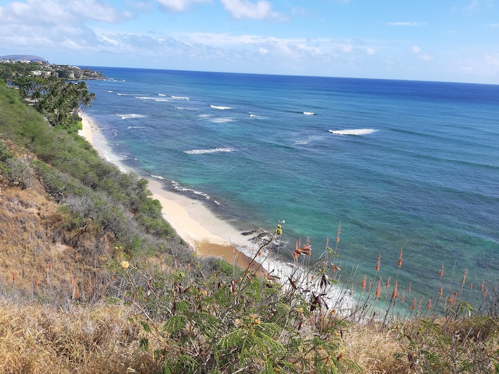 Diamond Head Beach Park | 3300 Diamond Head Rd, Honolulu, HI 96815, USA | Phone: (808) 768-3003