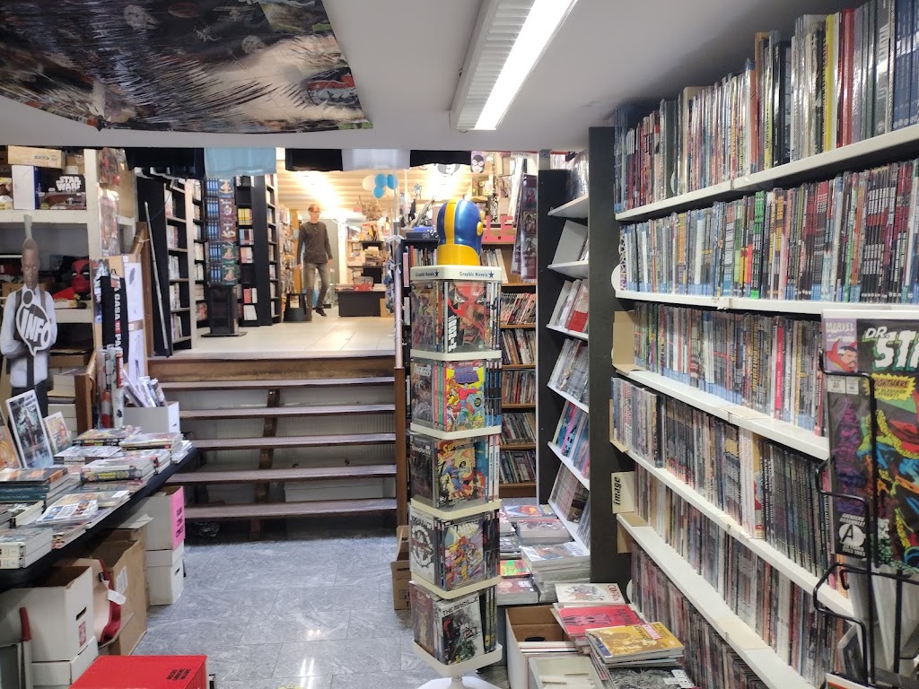 Henk Comics | Zeedijk 101, 1012 AV Amsterdam, Netherlands | Phone: 020 421 3688