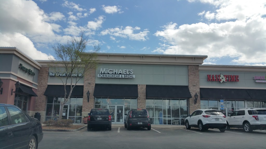 Michaels Formalwear and Bridal | 4413 Town Center Pkwy, Jacksonville, FL 32246, USA | Phone: (904) 645-3999