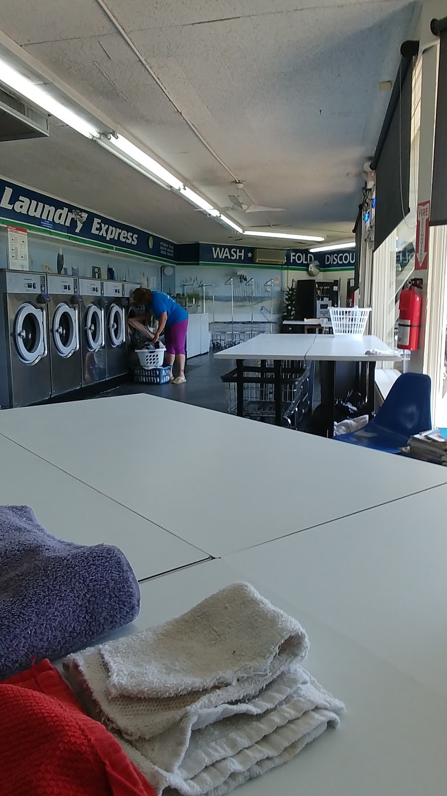 Laundry Express | 101 NJ-71, Spring Lake, NJ 07762, USA | Phone: (732) 974-0081