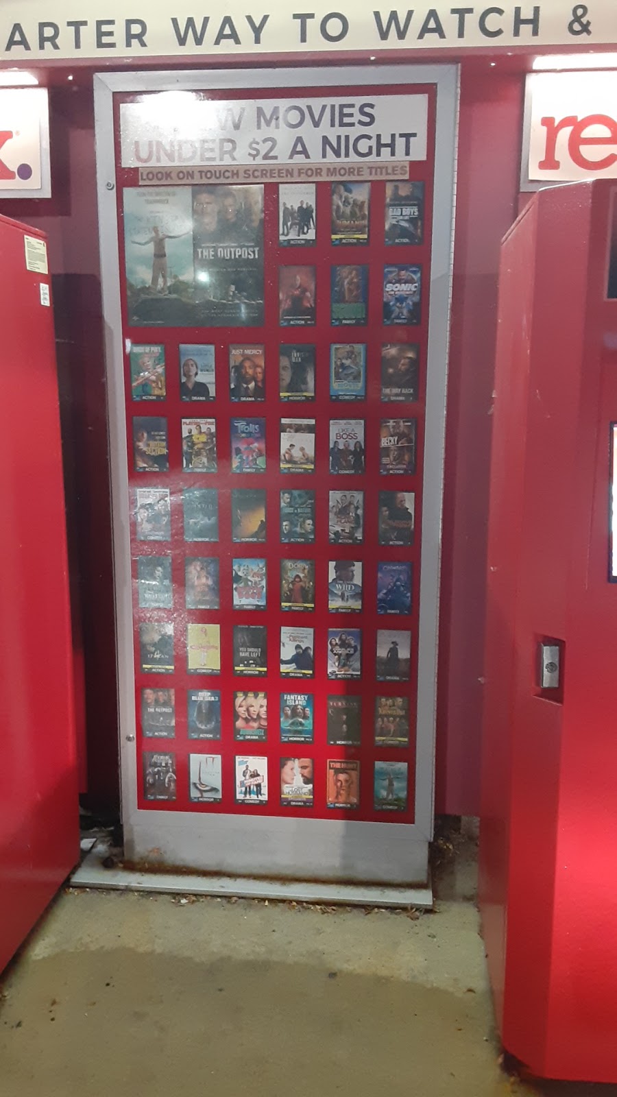 Redbox | 603 W Pine St, Baraboo, WI 53913, USA | Phone: (866) 733-2693