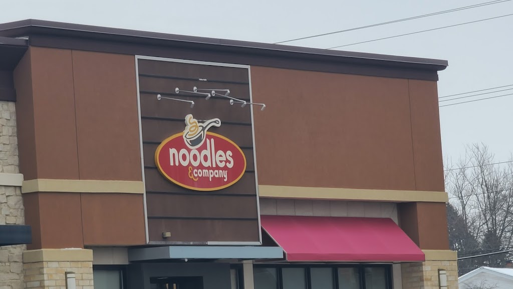 Noodles and Company | 1210 W Sunset Dr, Waukesha, WI 53189, USA | Phone: (262) 574-0109