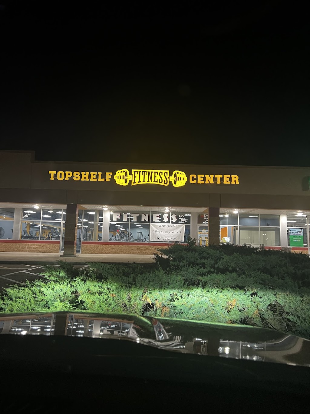 Topshelf Fitness Center & Supplement Store | 90 US-206 #230, Stanhope, NJ 07874, USA | Phone: (973) 426-1000