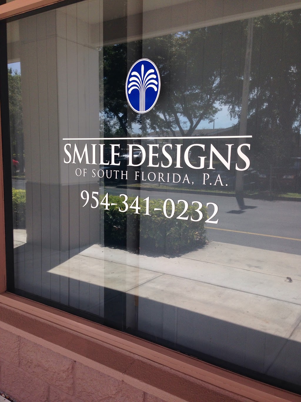 Smile Designs Of South Florida | 10649 W Atlantic Blvd, Coral Springs, FL 33071, USA | Phone: (954) 341-0232